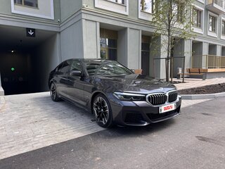 2021 BMW 5 серии 530d xDrive VII (G30/G31/G38) Рестайлинг, серый, 6800000 рублей, вид 1