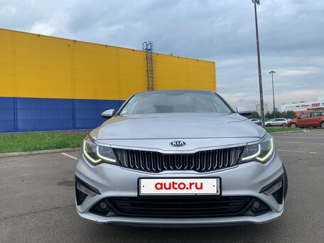 2018 Kia K5 II, серый, 1450000 рублей, вид 2