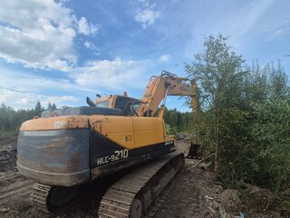 2012 Hyundai R210NLC, жёлтый, 3950000 рублей, вид 2
