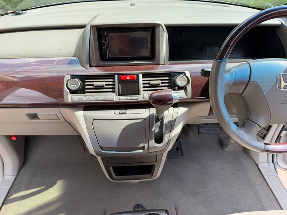 2005 Honda Elysion I, серый, 499999 рублей - вид 5