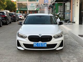 2023 BMW 1 серии 120i III (F52) Рестайлинг, белый, 1435000 рублей, вид 2