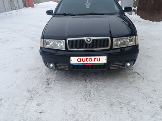2001 Skoda Octavia I (A4) Рестайлинг, зелёный, 320000 рублей, вид 4