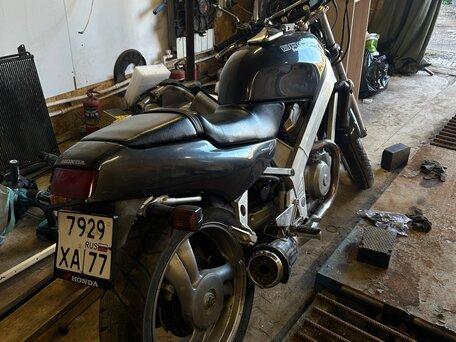 1989 Honda Bros, серебристый, 190000 рублей, вид 2