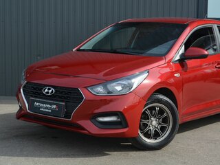 2017 Hyundai Solaris II, красный, 974999 рублей, вид 1