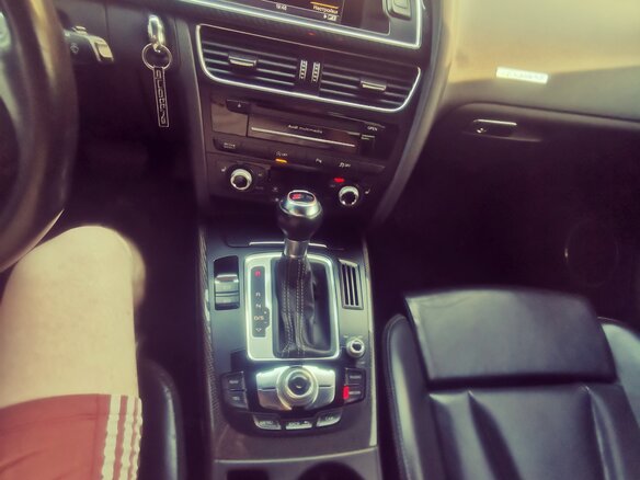 2011 Audi S5 I (8T) Рестайлинг, красный, 1690000 рублей - вид 14