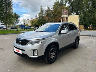 2016 Kia Sorento II Рестайлинг, серебристый, 1800000 рублей, вид 1
