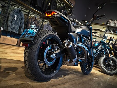 2025 Ducati Scrambler 800, чёрный, 1099000 рублей, вид 4