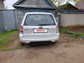 2012 Subaru Forester III Рестайлинг, белый, 1400000 рублей, вид 2