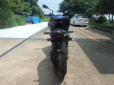 2024 Yamaha MT-09 (FZ-09), синий, 1300000 рублей, вид 4