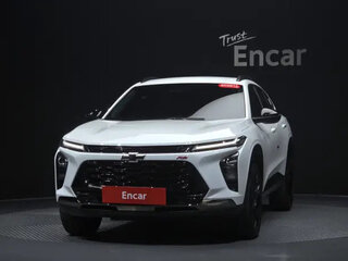 2023 Chevrolet Trax II, белый, 1500000 рублей, вид 1