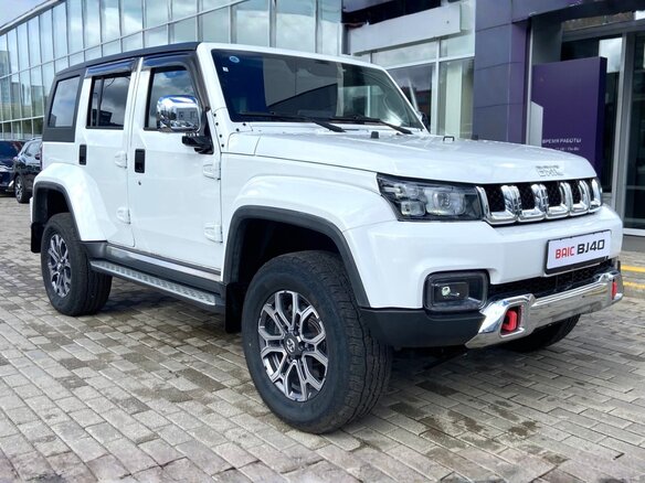 2026 BAIC BJ40 I Рестайлинг, белый, 3970000 рублей - вид 2