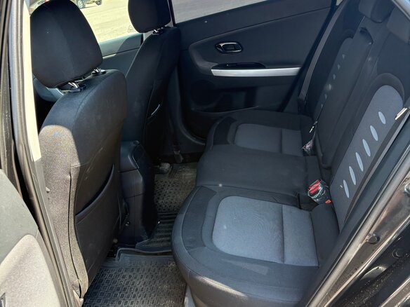 2014 Kia Ceed II, чёрный, 1400000 рублей - вид 11
