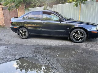2001 Volvo S40 I Рестайлинг, чёрный, 350000 рублей, вид 2