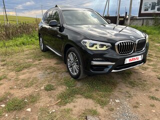 2020 BMW X3 20i xDrive III (G01), чёрный, 3500000 рублей, вид 4