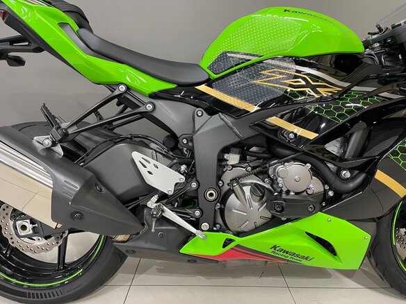 2020 Kawasaki ZX-6 Ninja, зелёный, 880000 рублей - вид 18