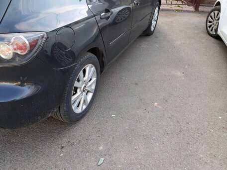 2006 Mazda 3 I (BK), чёрный, 350000 рублей, вид 3