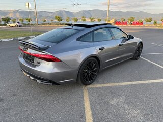 2018 Audi A7 55 TFSI II (4K), серый, 4888000 рублей, вид 3