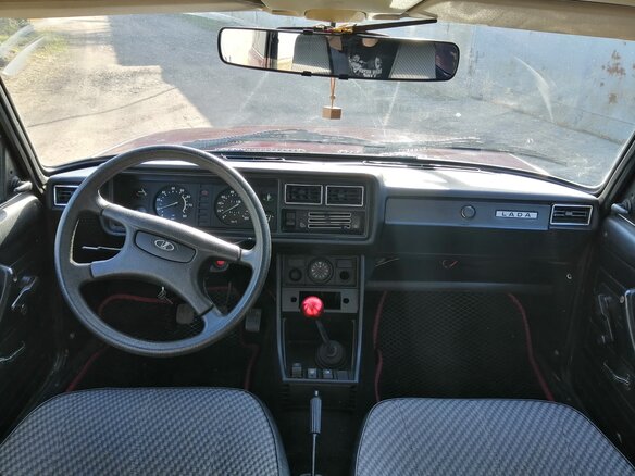 2007 Lada (ВАЗ) 2107, пурпурный, 205000 рублей - вид 8