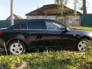 2012 Chevrolet Cruze I, чёрный, 485000 рублей, вид 4