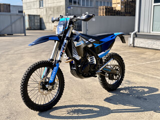 2026 Avantis Enduro 250 Pro/Carb, чёрный, 189200 рублей, вид 2