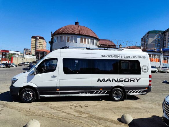 2014 Mercedes-Benz Sprinter, белый, 4800000 рублей - вид 2