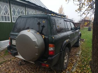2000 Nissan Patrol V (Y61), зелёный, 850000 рублей, вид 4