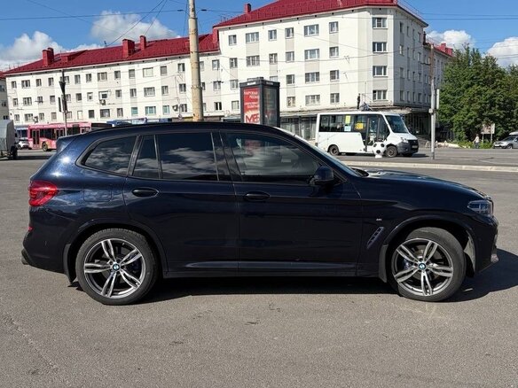 2017 BMW X3 30i xDrive III (G01), чёрный, 2950000 рублей - вид 5
