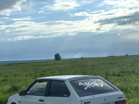 2005 Lada (ВАЗ) 2113, белый, 150000 рублей - вид 6
