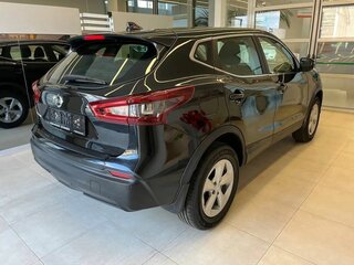 2021 Nissan Qashqai II Рестайлинг, чёрный, 1560000 рублей, вид 4