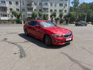 2019 BMW 3 серии 320d xDrive VII (G2x), красный, 4000000 рублей, вид 5