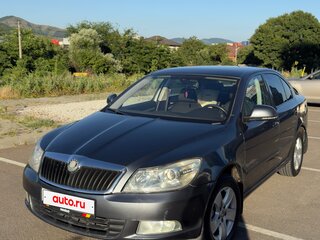 2010 Skoda Octavia DSG7 II (A5) Рестайлинг, серый, 700000 рублей, вид 1