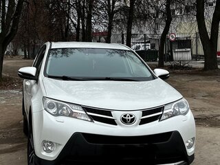 2014 Toyota RAV4 IV (XA40), белый, 1990000 рублей, вид 3