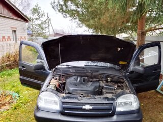 2006 Chevrolet Niva I, чёрный, 270000 рублей, вид 1