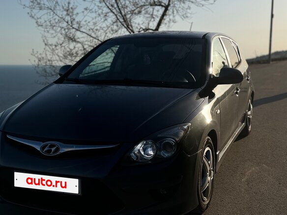2010 Hyundai i30 I Рестайлинг, серый, 690000 рублей - вид 2