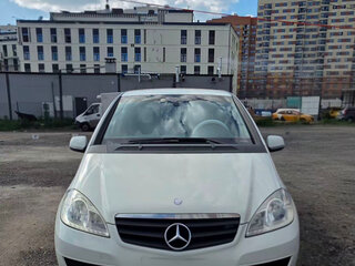 2011 Mercedes-Benz A-Класс 180 II (W169) Рестайлинг, белый, 800000 рублей, вид 1