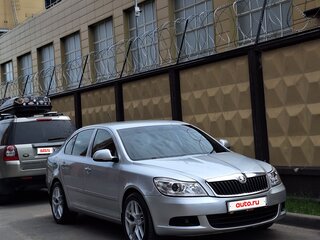 2011 Skoda Octavia II (A5) Рестайлинг, серебристый, 760000 рублей, вид 2