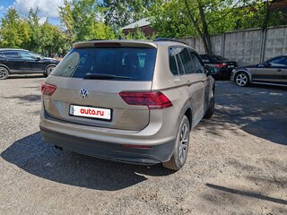 2019 Volkswagen Tiguan II, коричневый, 2199000 рублей, вид 5