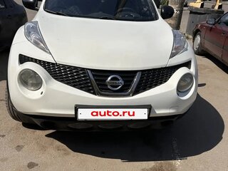 2013 Nissan Juke I, белый, 860000 рублей, вид 2