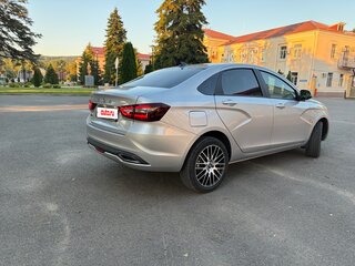 2024 Lada (ВАЗ) Vesta I Рестайлинг (NG), серебристый, 1400000 рублей, вид 3