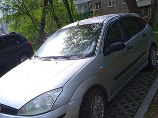 2002 Ford Focus I Рестайлинг, серебристый, 249000 рублей, вид 2