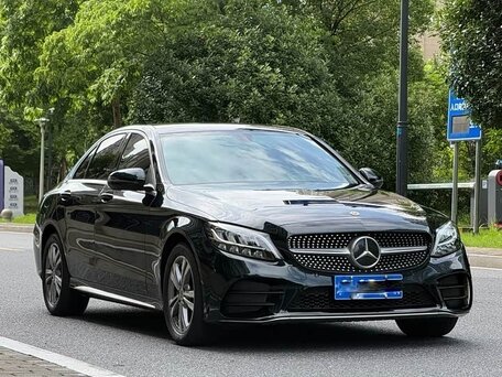 2020 Mercedes-Benz C-Класс 180 IV (W205) Рестайлинг, чёрный, 2420000 рублей, вид 3