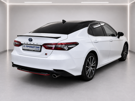 2022 Toyota Camry VIII (XV70) Рестайлинг, белый, 2750000 рублей, вид 4