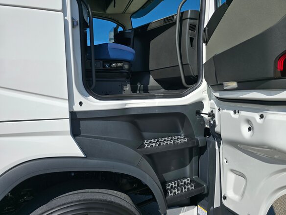 2026 Volvo FH, белый, 19800000 рублей - вид 28