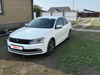 2016 Volkswagen Jetta VI Рестайлинг, белый, 950000 рублей, вид 1