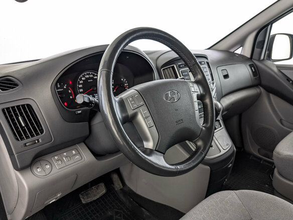 2019 Hyundai H-1 II Рестайлинг 2, чёрный - вид 15