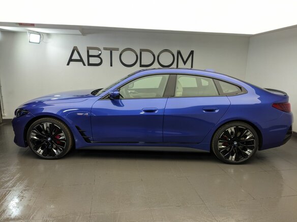 2026 BMW 4 серии Gran Coupe 430i xDrive G22, G23, G26 Рестайлинг, синий, 12250000 рублей - вид 1