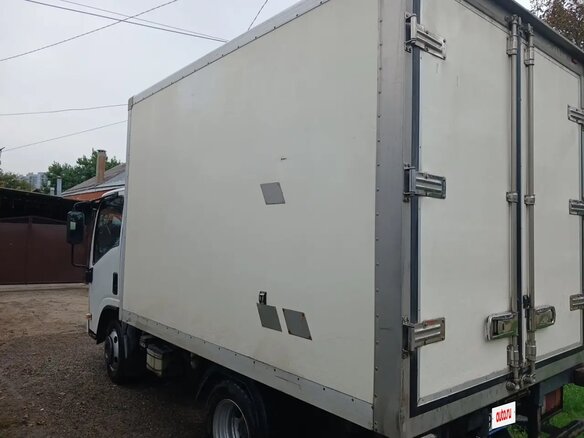2015 Isuzu Elf (N-series), белый, 2100000 рублей - вид 5