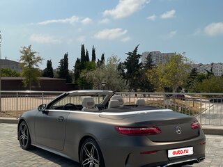 2017 Mercedes-Benz E-Класс 300 V (W213, S213, C238), серый, 3499990 рублей, вид 3