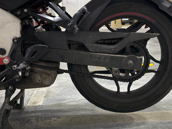 2022 Bajaj Pulsar NS 200, красный, 175000 рублей - вид 5