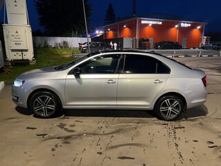 2018 Skoda Rapid I Рестайлинг, серебристый, 1100000 рублей, вид 1